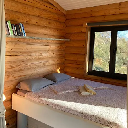 Mountain Log Cabin O Garrano * Cabeceiras de Basto