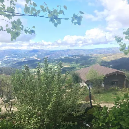 Mountain Log Cabin O Garrano Chalet