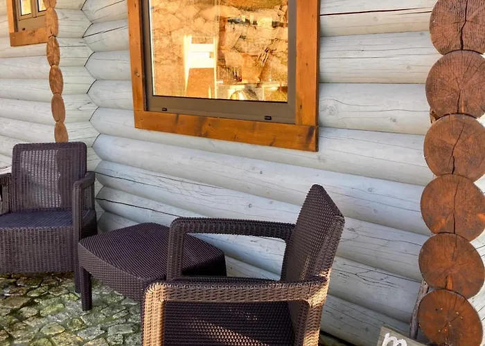 Chalet Mountain Log O Garrano *